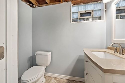 471 Rosewood Dr, Pittsburgh PA  15236-4701 exterior