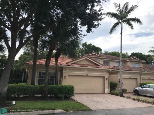 127 Coconut Key Ln, Delray Beach, FL 33484-8832