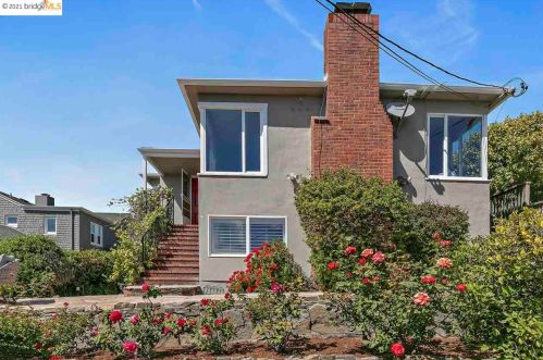 6007 Colton Blvd, Oakland, CA 94611-2267