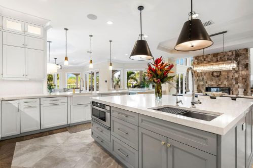 121 Royal Palm Way, Boca Raton FL 33432-7940 exterior