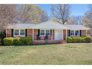 6911 Wrentree Dr, Charlotte, NC 28210-6549