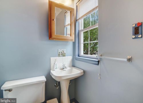 137 Fellowship Ln, Harrison Township NJ  08062-2207 exterior