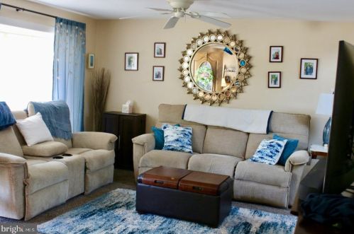 110 Ellis Ave, Berlin Boro, NJ 08009-1115