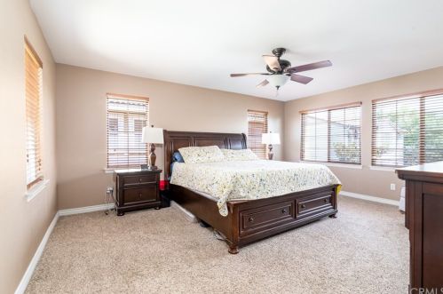 27404 Lock Haven Ct, Temecula CA  92591-4423 exterior