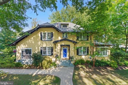 5303 Reno Rd, Washington, DC 20015-1907