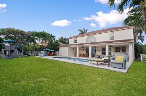 103 Lone Pine Ln, West Palm Beach, FL 33410-2466