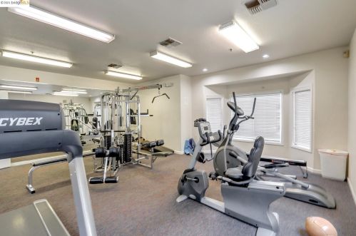 308 Dursey Dr, Pinole CA  94564-2665 exterior