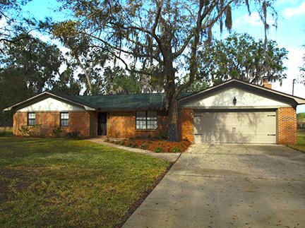 1562 Bay Grove Rd, Freeport, FL 32439-4814