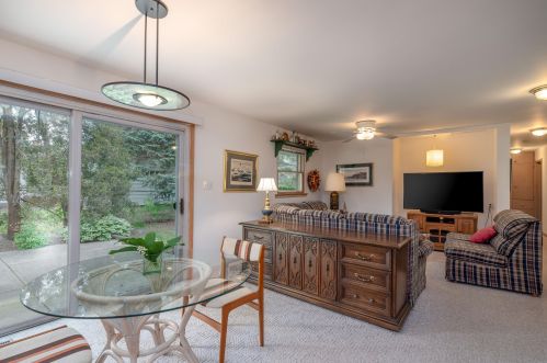 7850 5 Ave, Kenosha WI 53143-6101 exterior