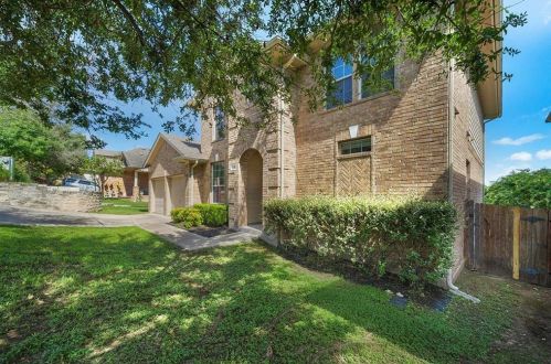 200 Canterbury Dr, Austin TX  78737-4550 exterior