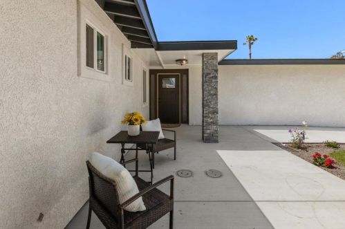 4633 Mount Armet Dr, San Diego CA  92117-4718 exterior