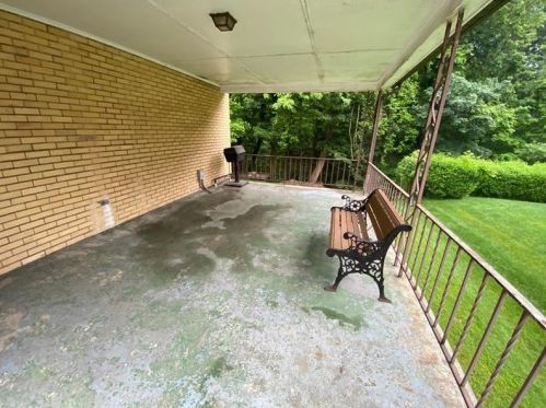 11725 Althea Dr, Pittsburgh, PA 15235-1853