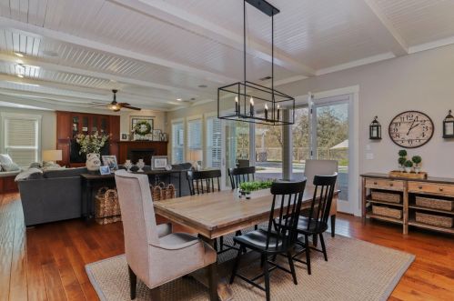 10817 Goldsborough Cir, Valley Home CA 95361-7649 exterior