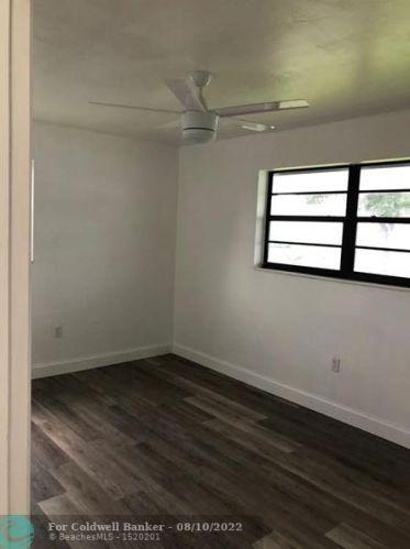 7731 10 St, Hollywood FL 33024-4306 exterior