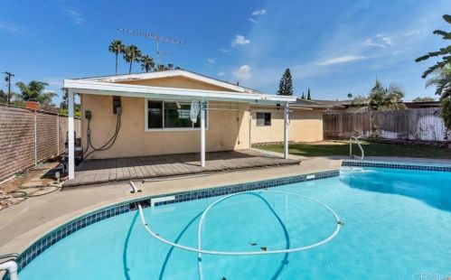 5920 Noraak Ct, La Mesa CA  91942-1824 exterior
