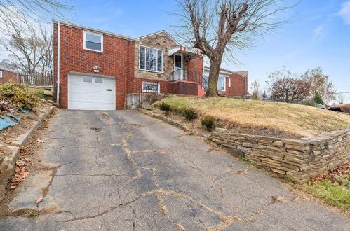 308 Glencoe Dr, Pittsburgh, PA 15122-2626