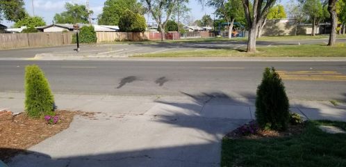 6577 Melrose Dr, North Highlands CA  95660-4378 exterior