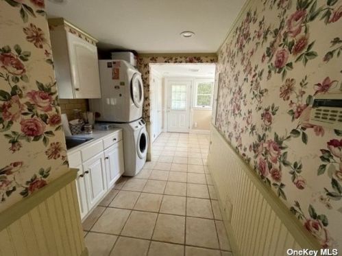 65 Brower Ave, Woodsburgh NY  11598-1746 exterior