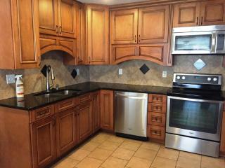 129 Hanvey Dr, Seneca SC  29672-2418 exterior