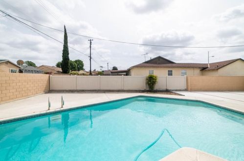 1702 Olympus Ave, City Of Industry CA  91745 exterior