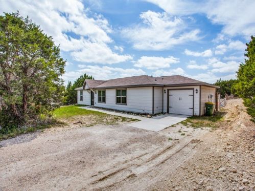 140 Cedar Ridge Dr, Weatherford, TX 76087-0405