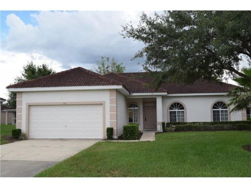 410 Bay Leaf Dr, Kissimmee, FL 34759-5400
