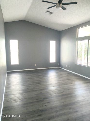 1569 Torrey Pines Ln, Chandler AZ  85249-8523 exterior