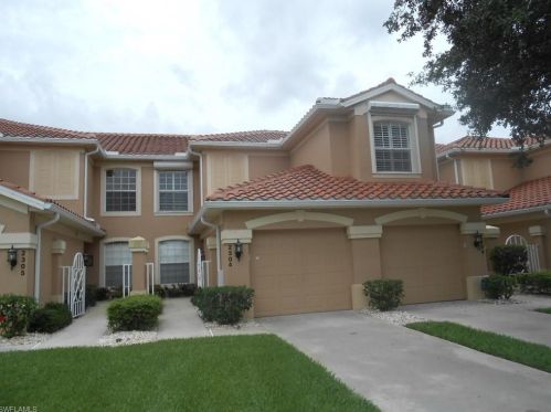 22820 Sago Pointe Dr, Bonita Springs, FL 34135-8417