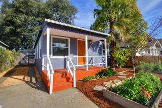 3717 7th Ave, Sacramento, CA 95817-3313