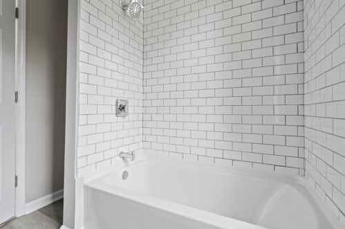 120 James St, Whitaker PA  15120-2714 exterior