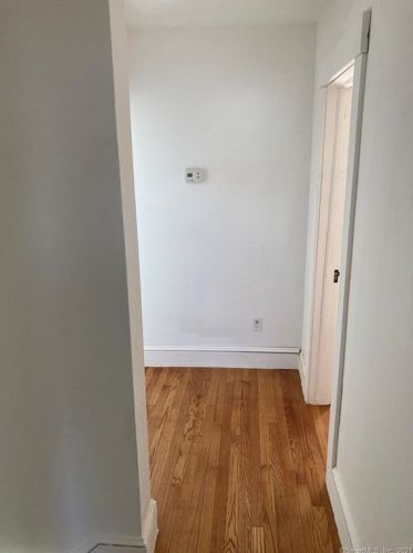 4 Pleasant St, Killingly CT  06241-1605 exterior