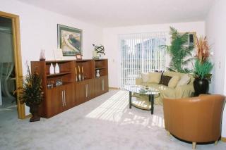 10916 75th St, Kenosha WI  53142-7877 exterior