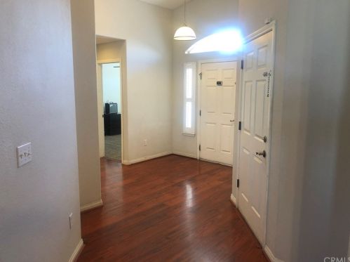 13483 El Rio Rd, Victorville, CA 92392-9294