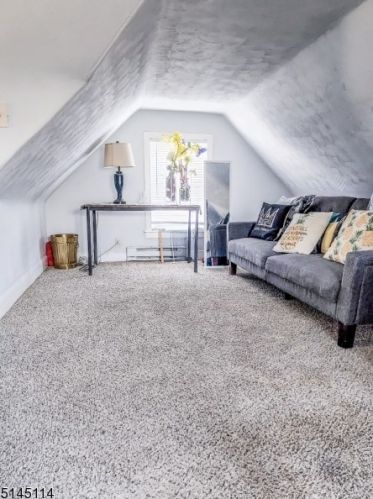 18 Barber Ave, West Deptford NJ  08096-2414 exterior