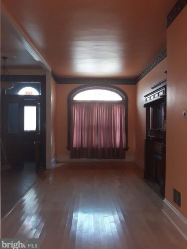 259 North St, Harrisburg, PA 17101-1107