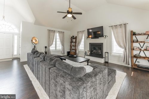 377 Waterfowl Dr, Magnolia DE  19962-2504 exterior