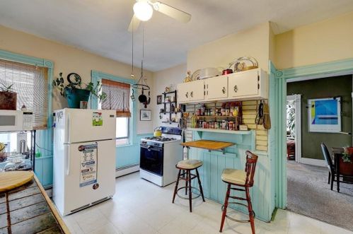 355 Branch Ave, Providence, RI 02904-2542