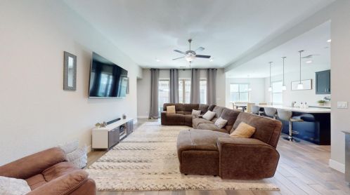 2631 Greger St, Valley Home, CA 95361-8290