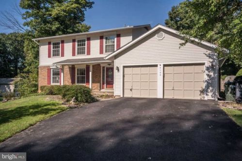 7130 Hanks Pl, Springfield, VA 22153-1209