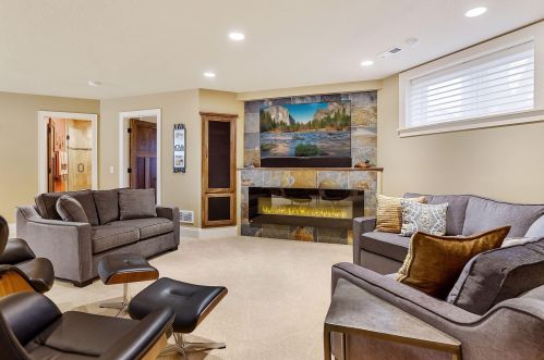 3810 Upton Ave, Minneapolis MN 55410-1239 exterior