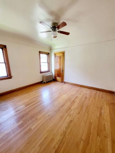 3147 52, Milwaukee WI 53218-5002 exterior