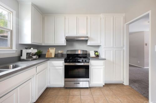 802 Avenue, Lancaster CA 93536 exterior