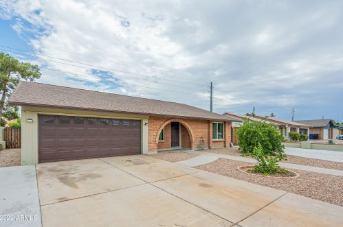 2232 Gable Ave, Mesa, AZ 85204-6173