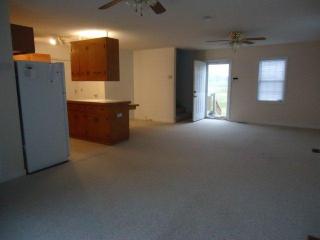 2416 Peartree Rd, Elizabeth City NC  27909-7828 exterior