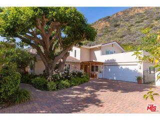 5940 Paseo Canyon Dr, Malibu, CA 90265-3130