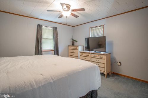 385 Zynn Rd, Downingtown PA  19335-1146 exterior