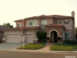6218 Camellia Cir, Rocklin, CA 95765-5872