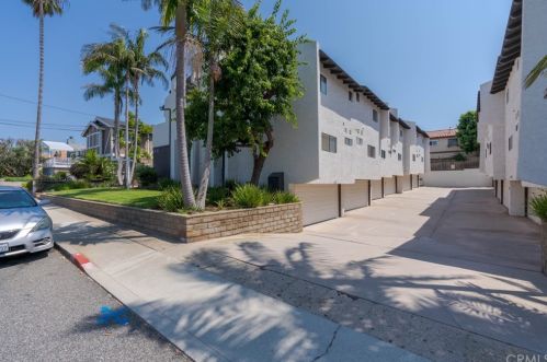 2108 Rockefeller Ln, Redondo Beach, CA 90278-3669