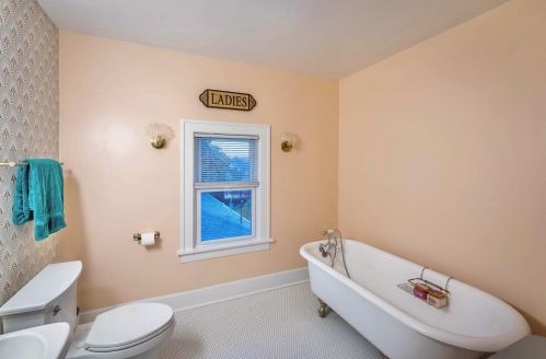 1816 27th St, Kenosha WI  53140-5006 exterior