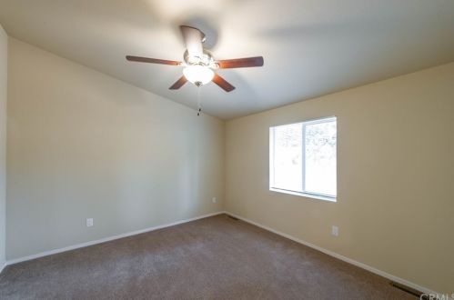 1808 Rock House Ln, Paradise CA  95969-2924 exterior